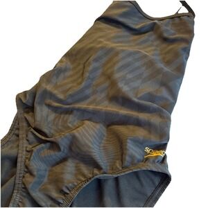 Woman's Speedo Deep Storm Anthracite Size 34 NWT